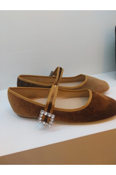 Zapatilla Bailarina Marrón